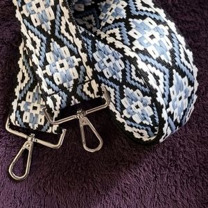 Crossbody purse strap.